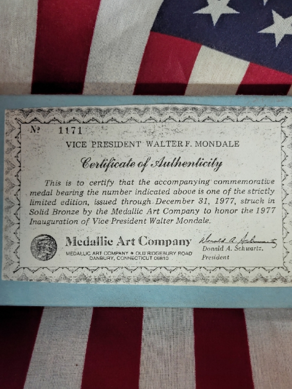 🌹PRISTINE 1977 Walter Mondale Official Inaugural Medal – Low# Limited Edition🌹 - Picture 8 of 8